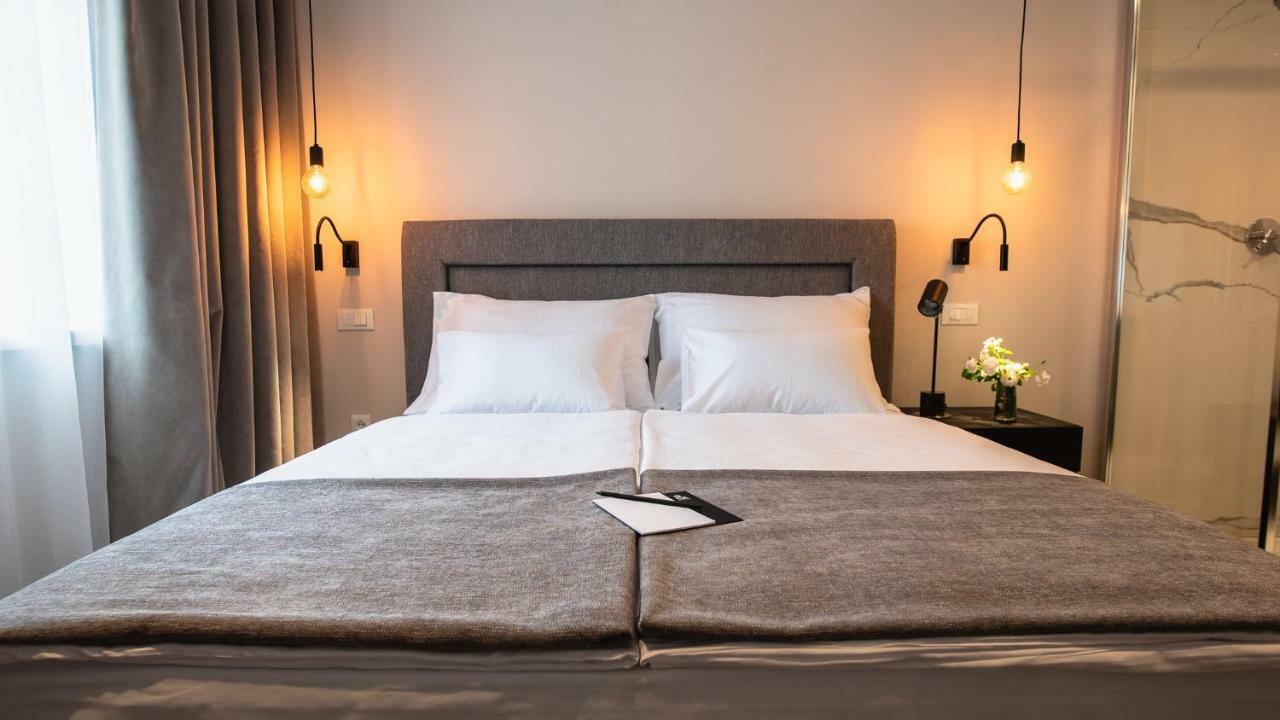 Hotel Florian&Godler 卡尔洛瓦茨 外观 照片