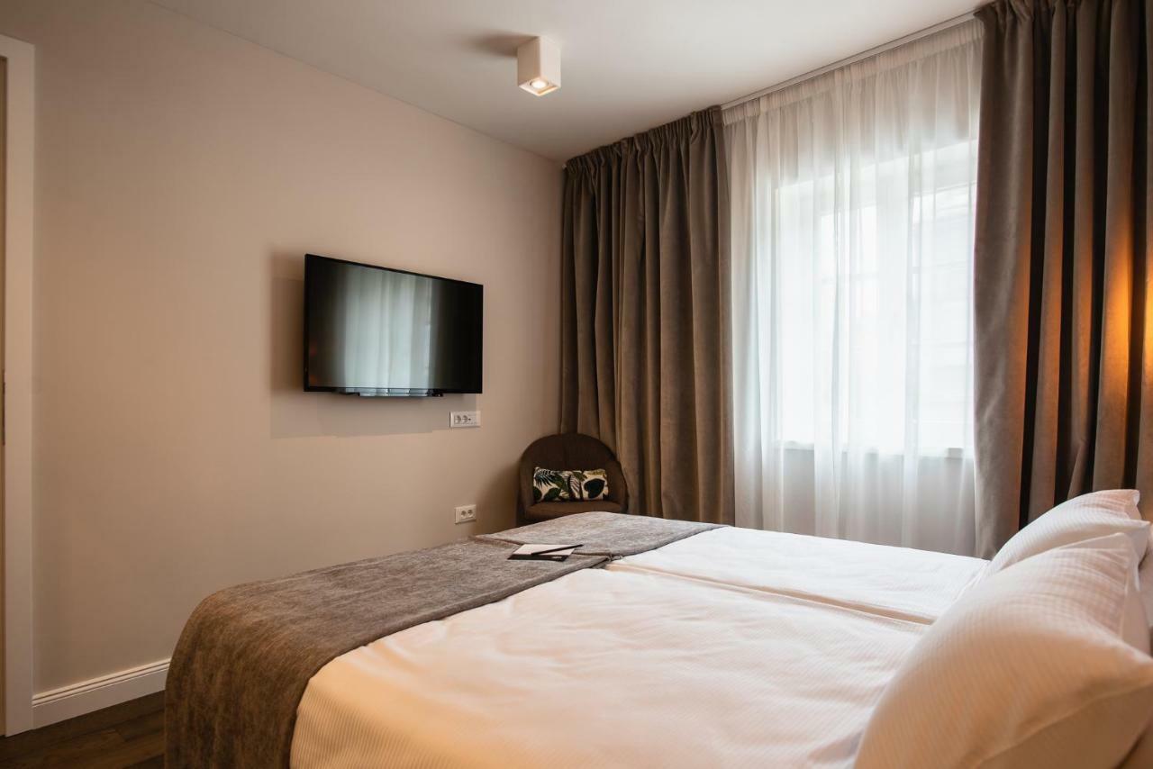 Hotel Florian&Godler 卡尔洛瓦茨 外观 照片