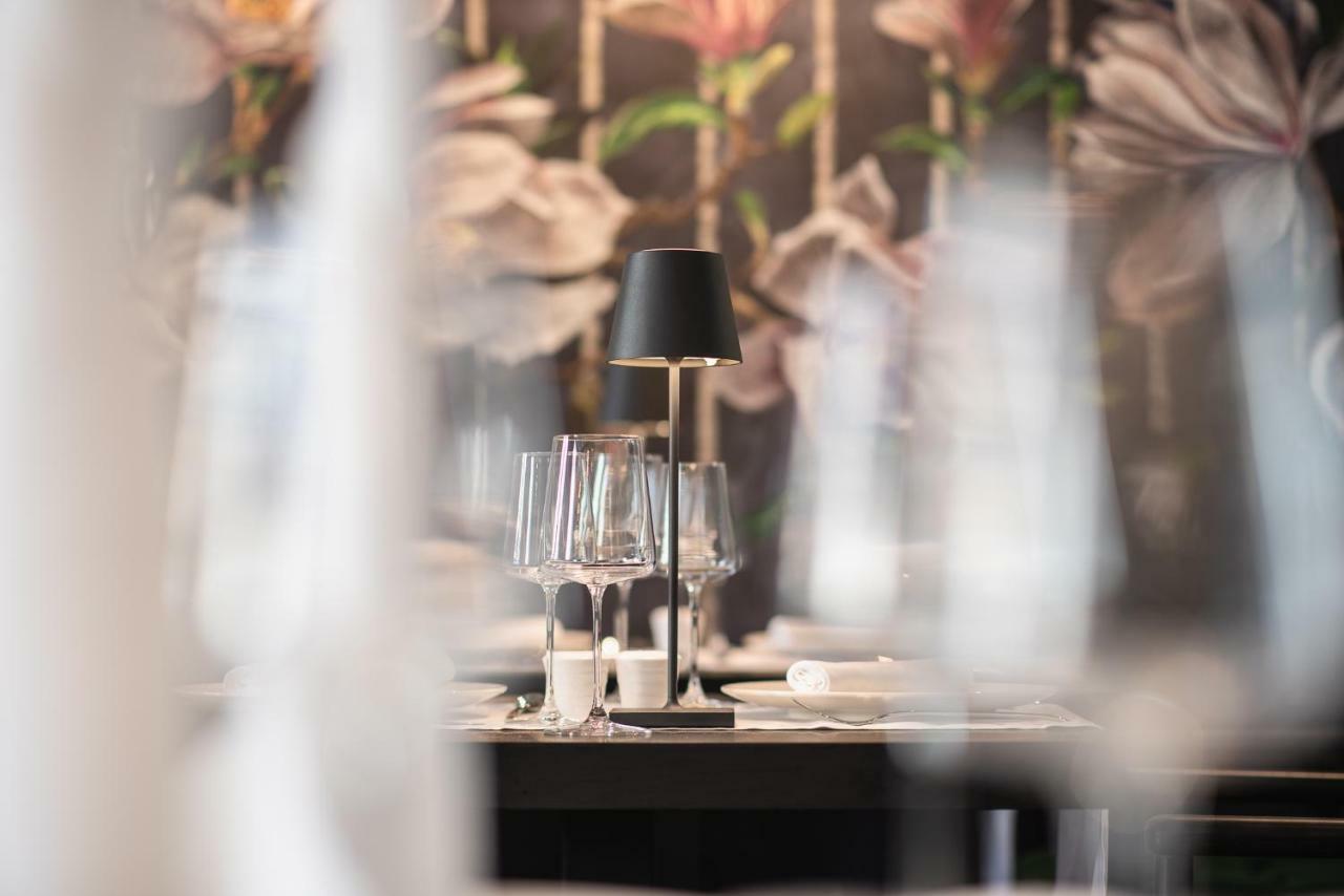 Hotel Florian&Godler 卡尔洛瓦茨 外观 照片